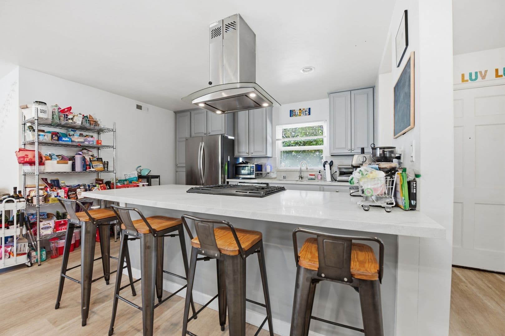San Diego House: 5154 Brockbank Place