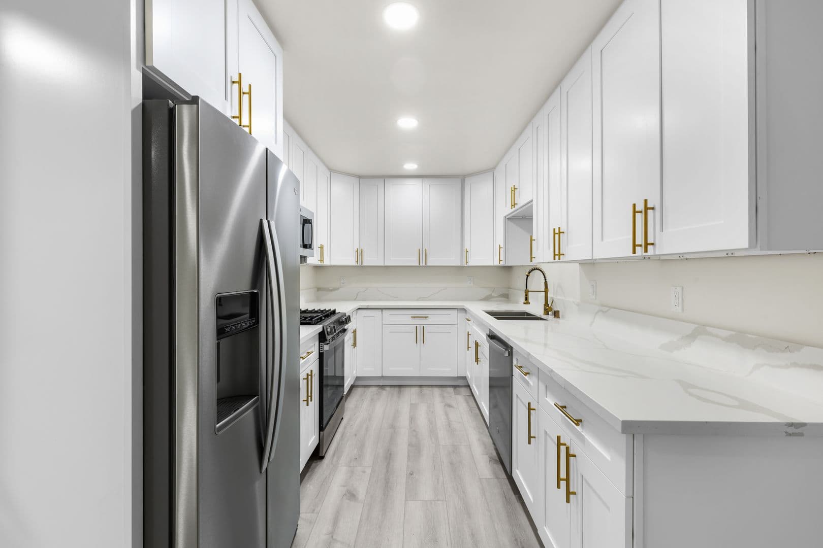 San Diego House: 6246 Rose Street