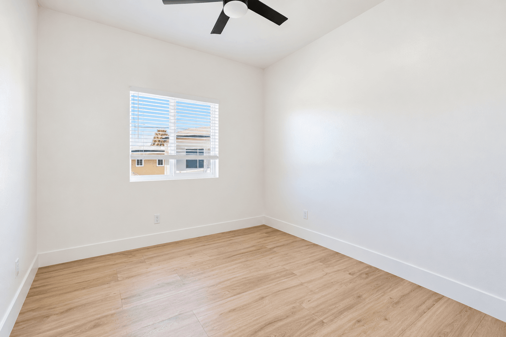 San Diego House: 4953 63rd Street