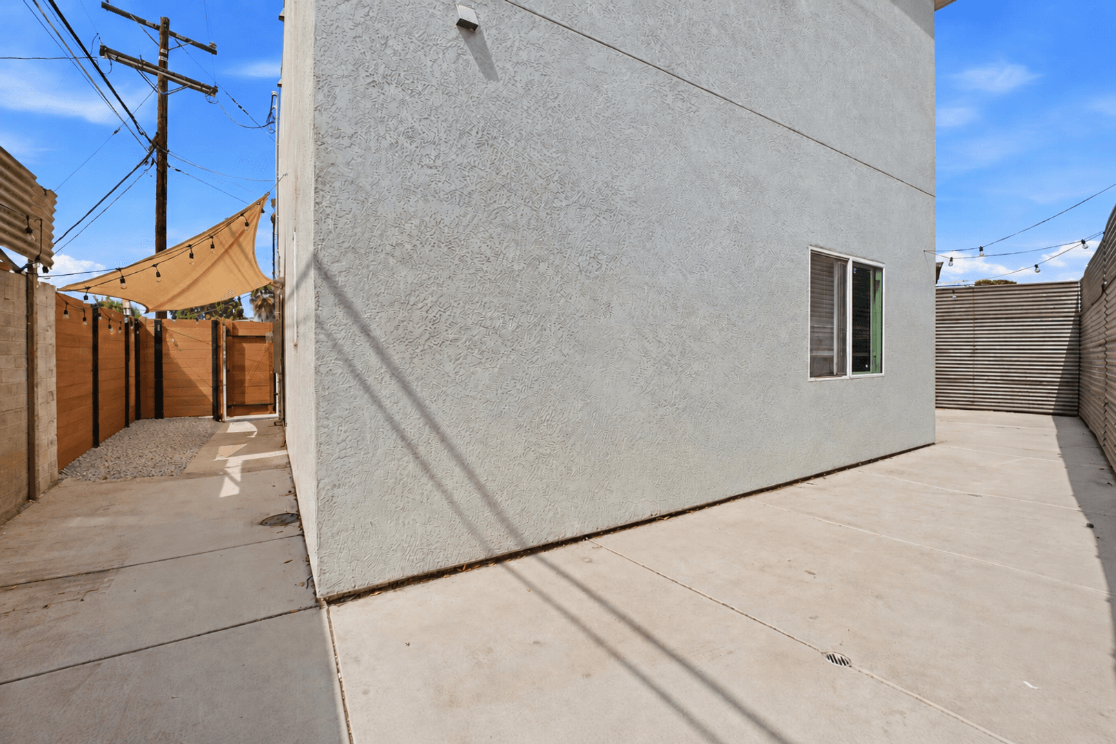 San Diego House: 5011 Rockford Drive