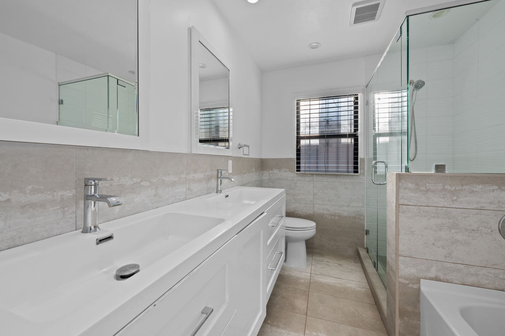 San Diego House: 6218 Pontiac Street