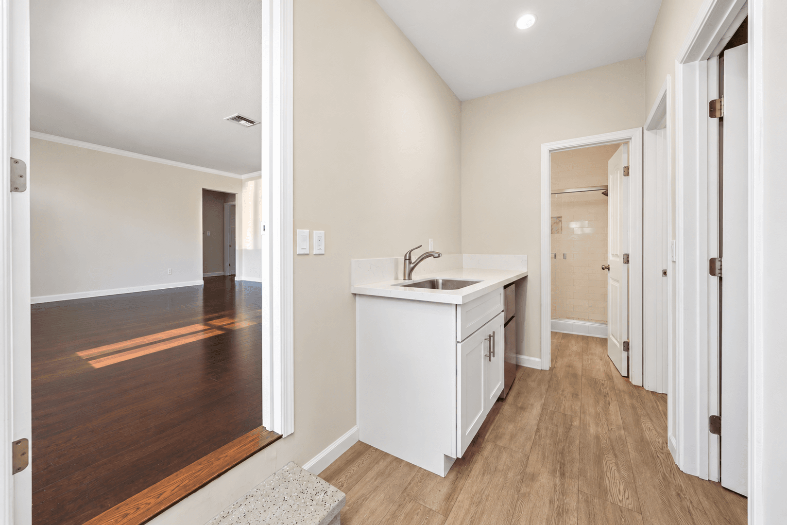 San Diego House: 6451 Richard Street