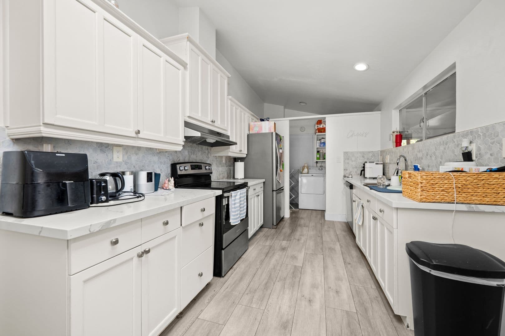 San Diego House: 5332-5334 Redding Road
