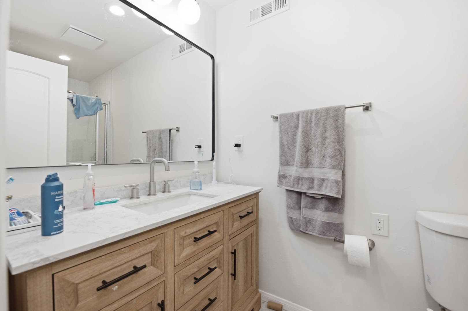 San Diego House: 4854 Campanile Drive