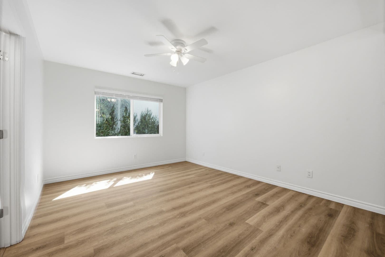San Diego House: 6230 Rose Street