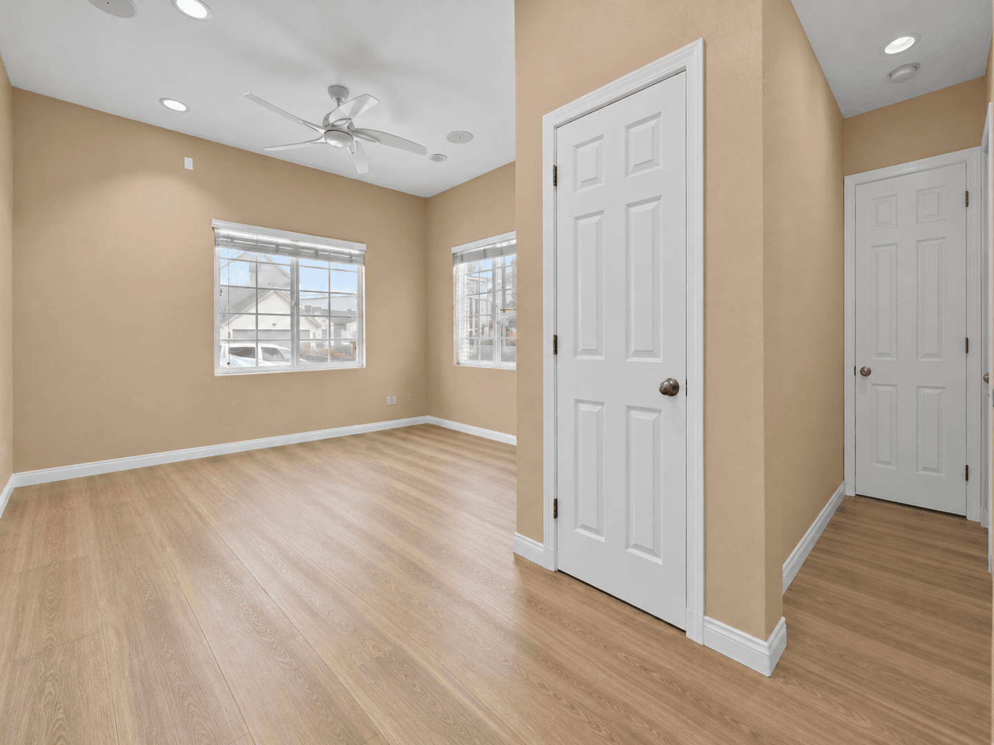 San Diego House: 6233 Rose Street
