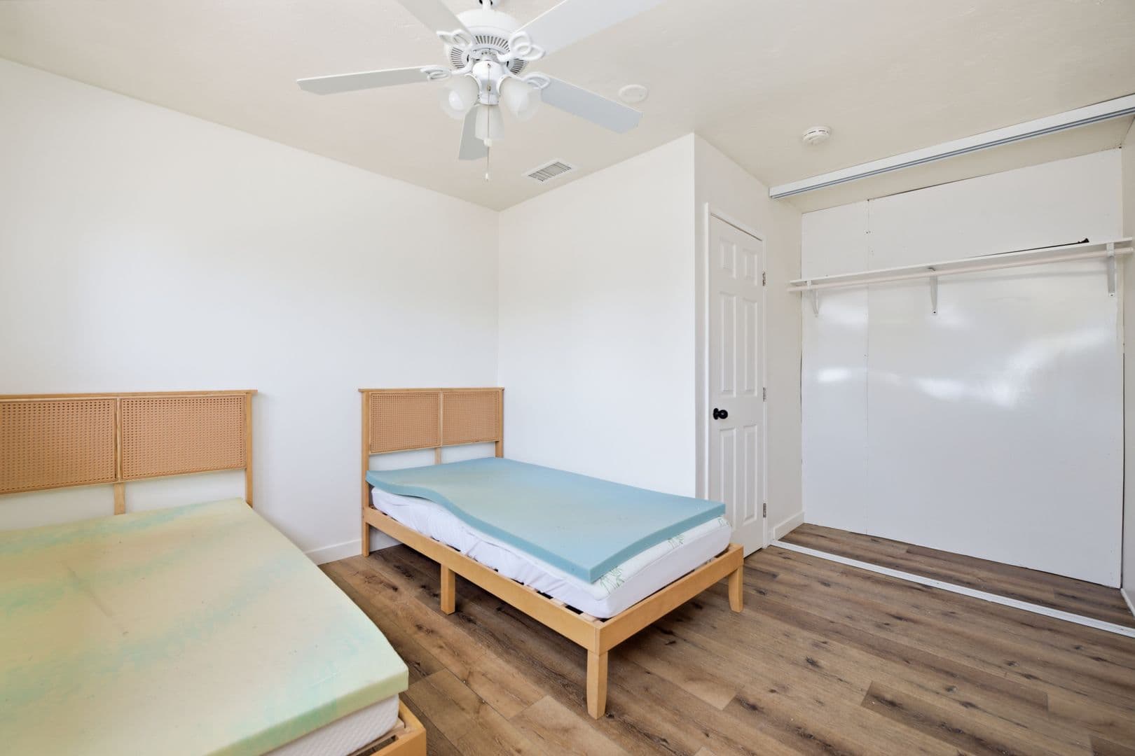 San Diego House: 6105 Dorothy Drive