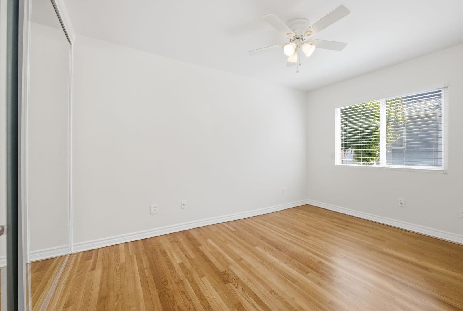 San Diego House: 6230 Rose Street