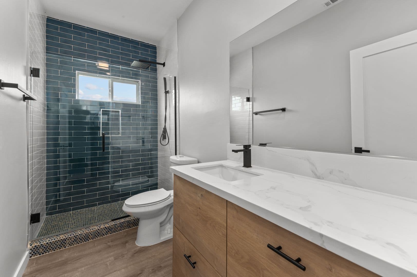 San Diego House: 5350 West Falls View Drive