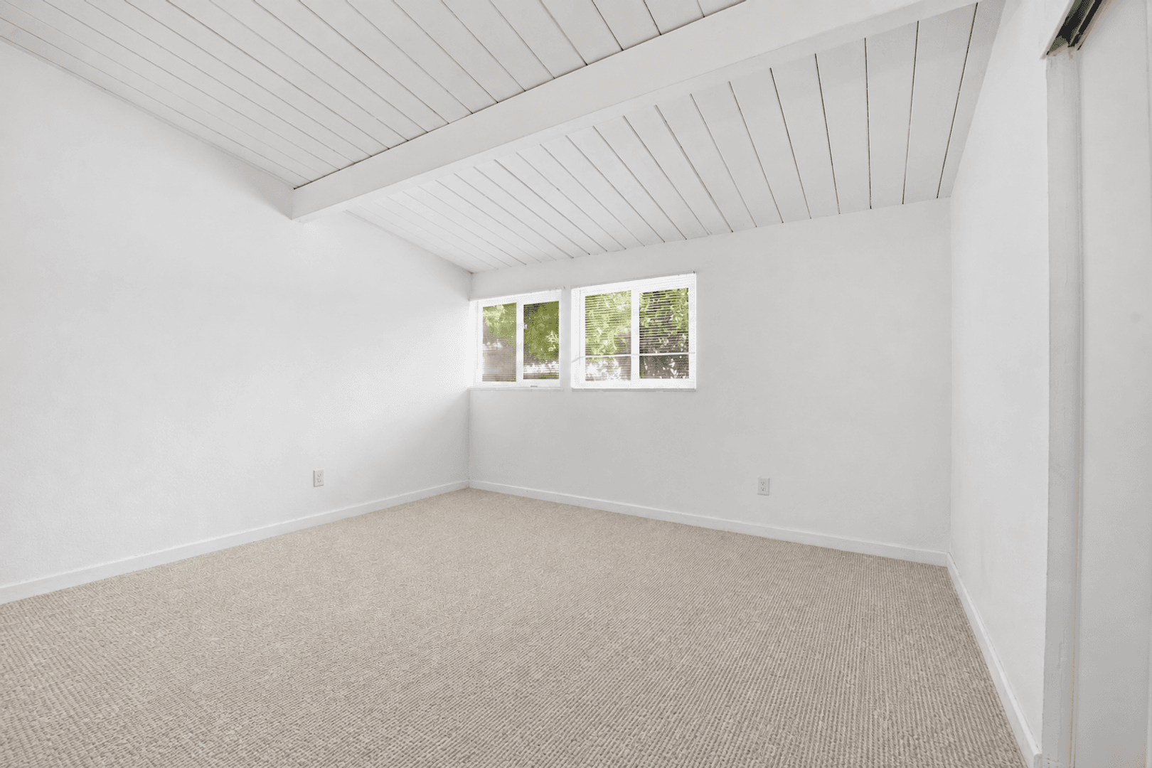 San Diego House: 4955 Baja Court