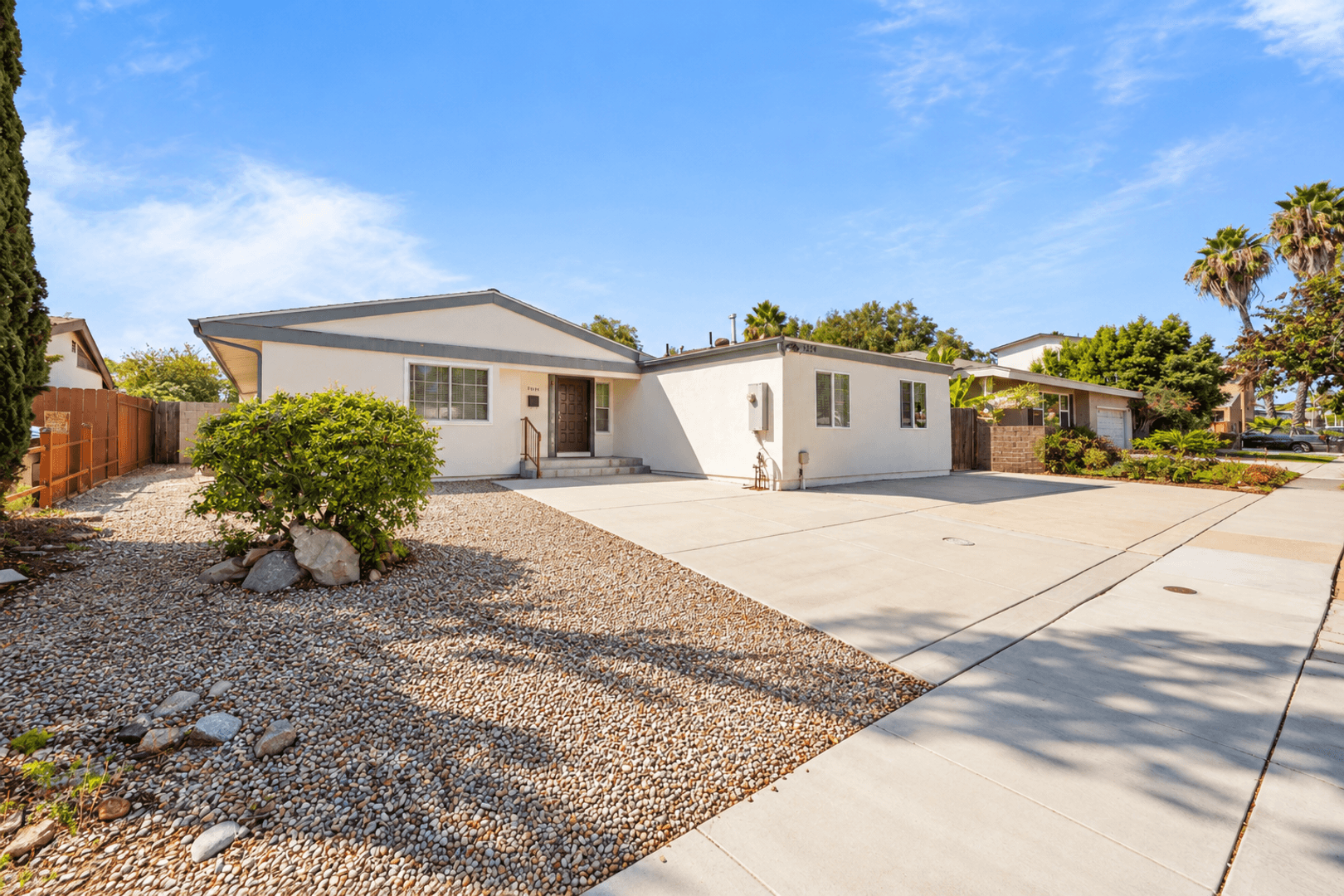 San Diego House: 5332-5334 Redding Road