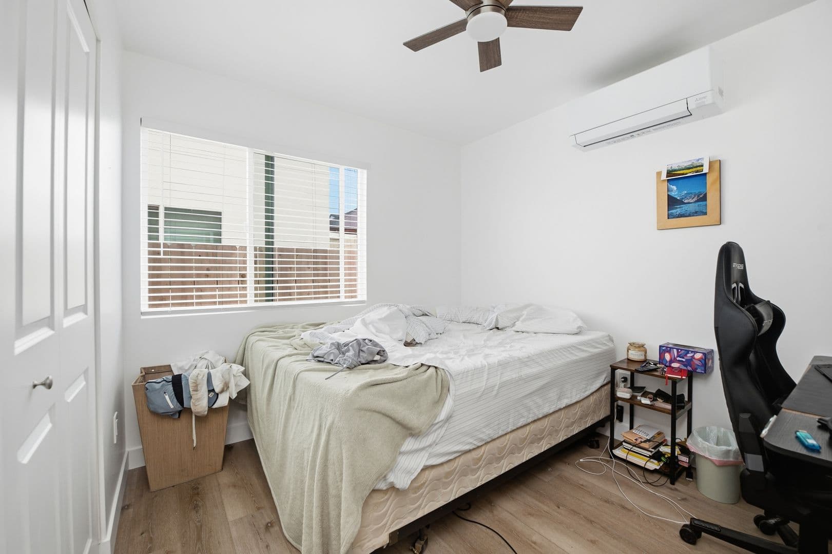 San Diego House: 6235 Hobart Street