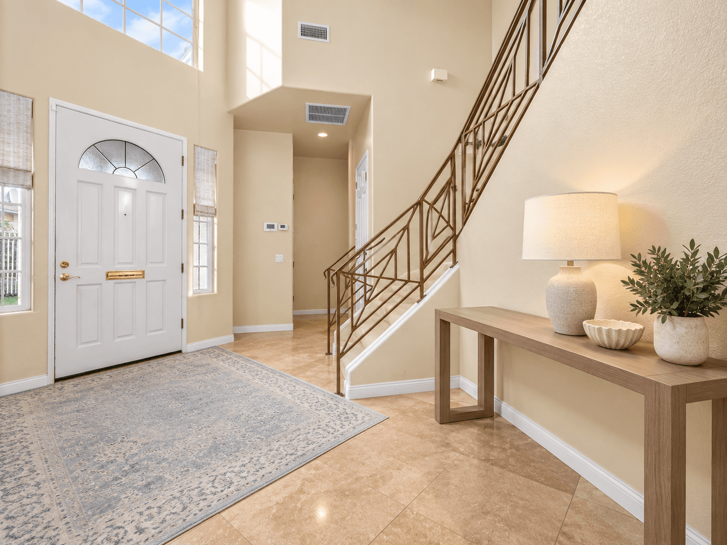 San Diego House: 6233 Rose Street