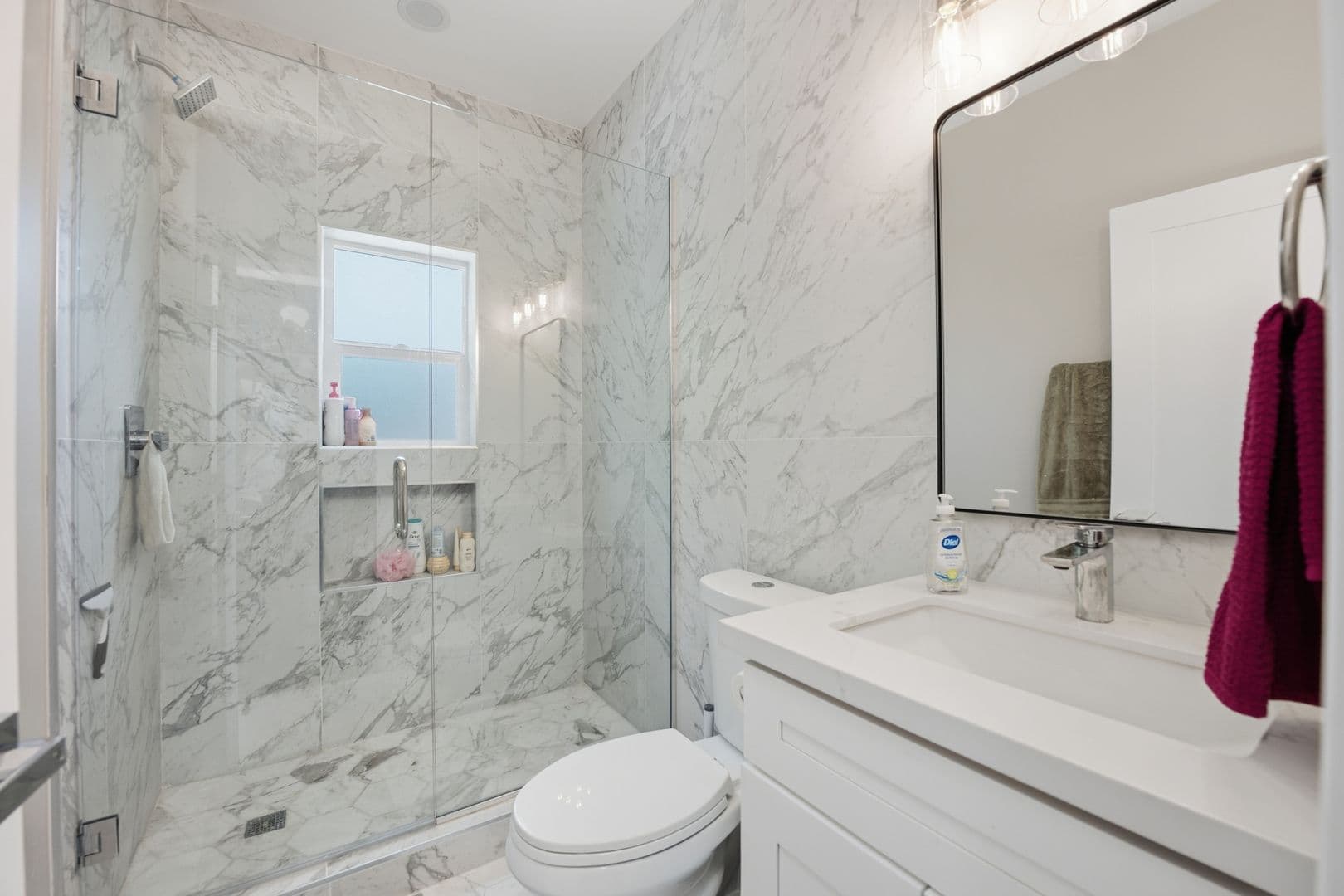 San Diego House: 4924-1 Tierra Baja Way