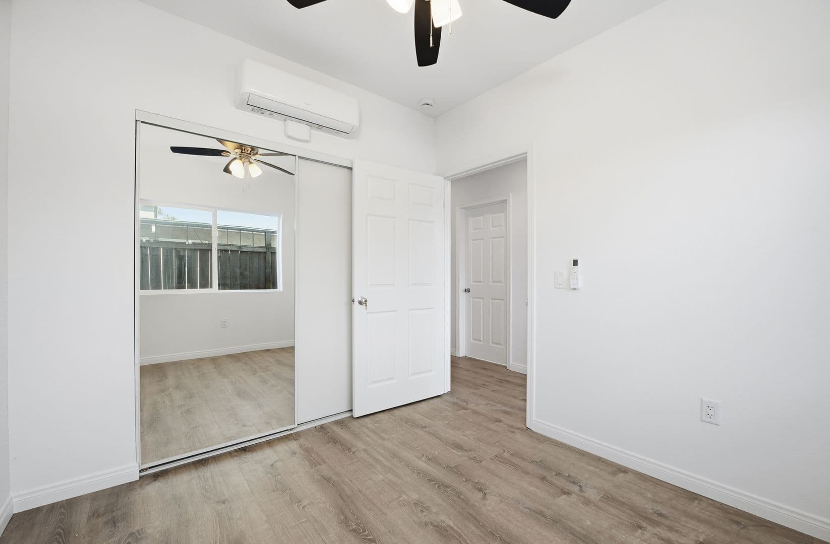 San Diego House: 5426 Brockbank Place