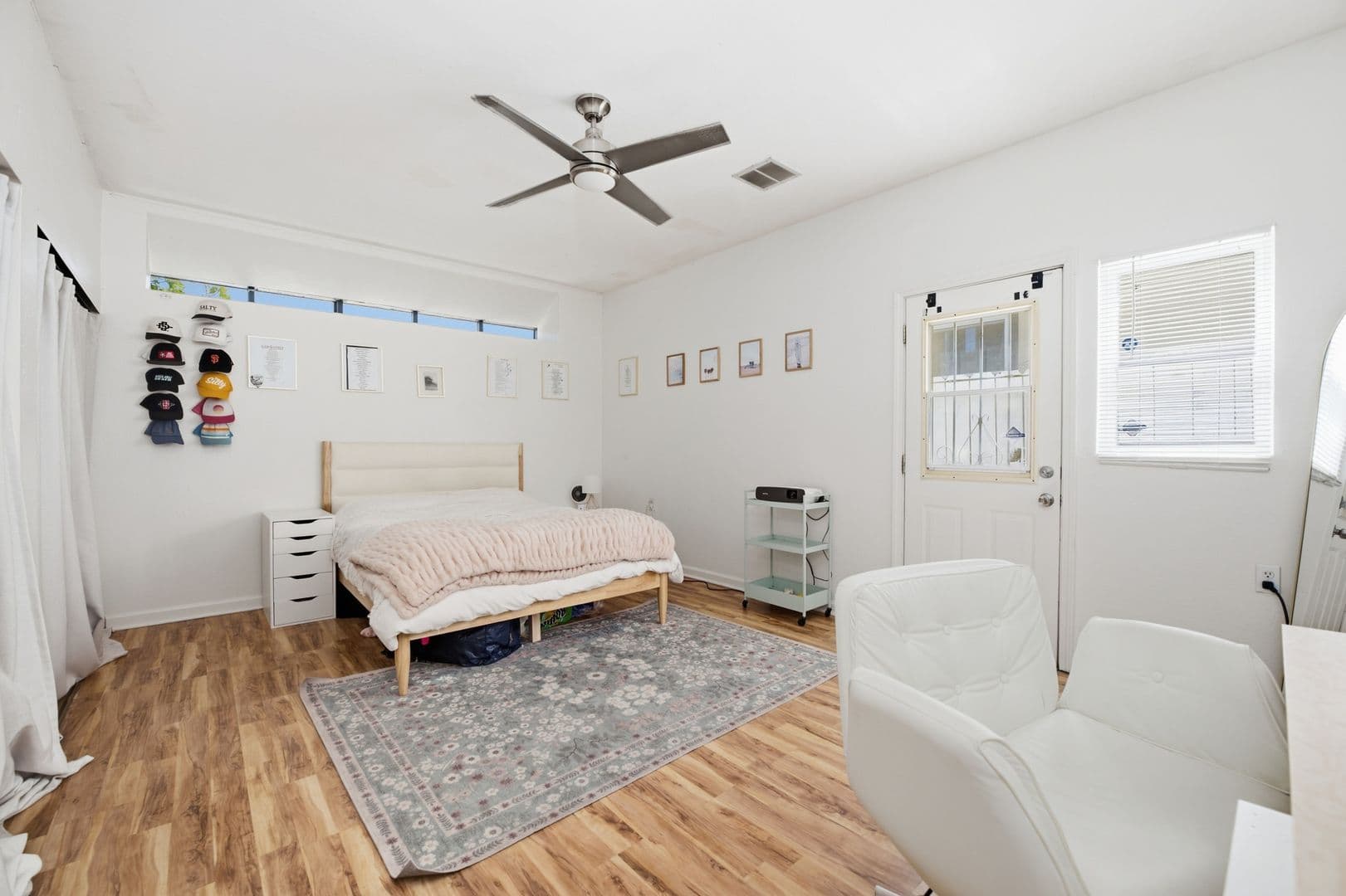 San Diego House: 5154 Brockbank Place
