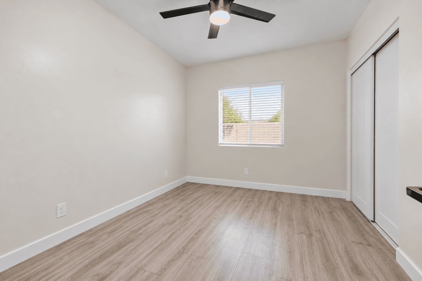 San Diego House: 5508 Dorothy Drive