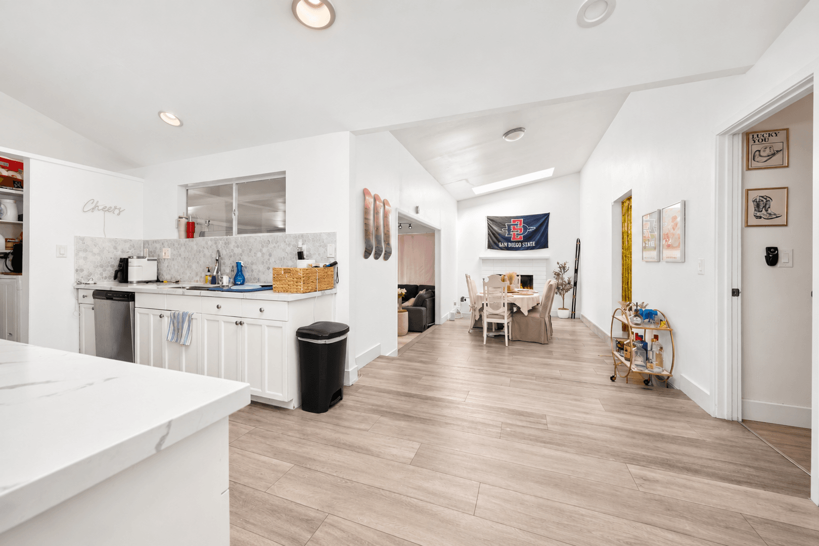 San Diego House: 5332-5334 Redding Road