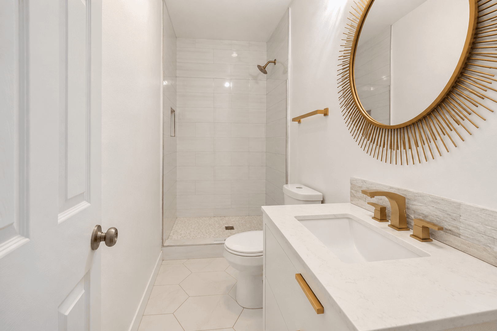 San Diego House: 4955 63rd Street