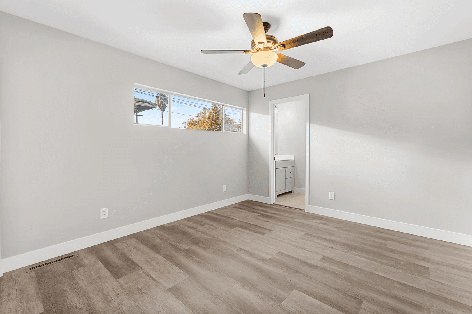 San Diego House: 6232 Dorothy Drive