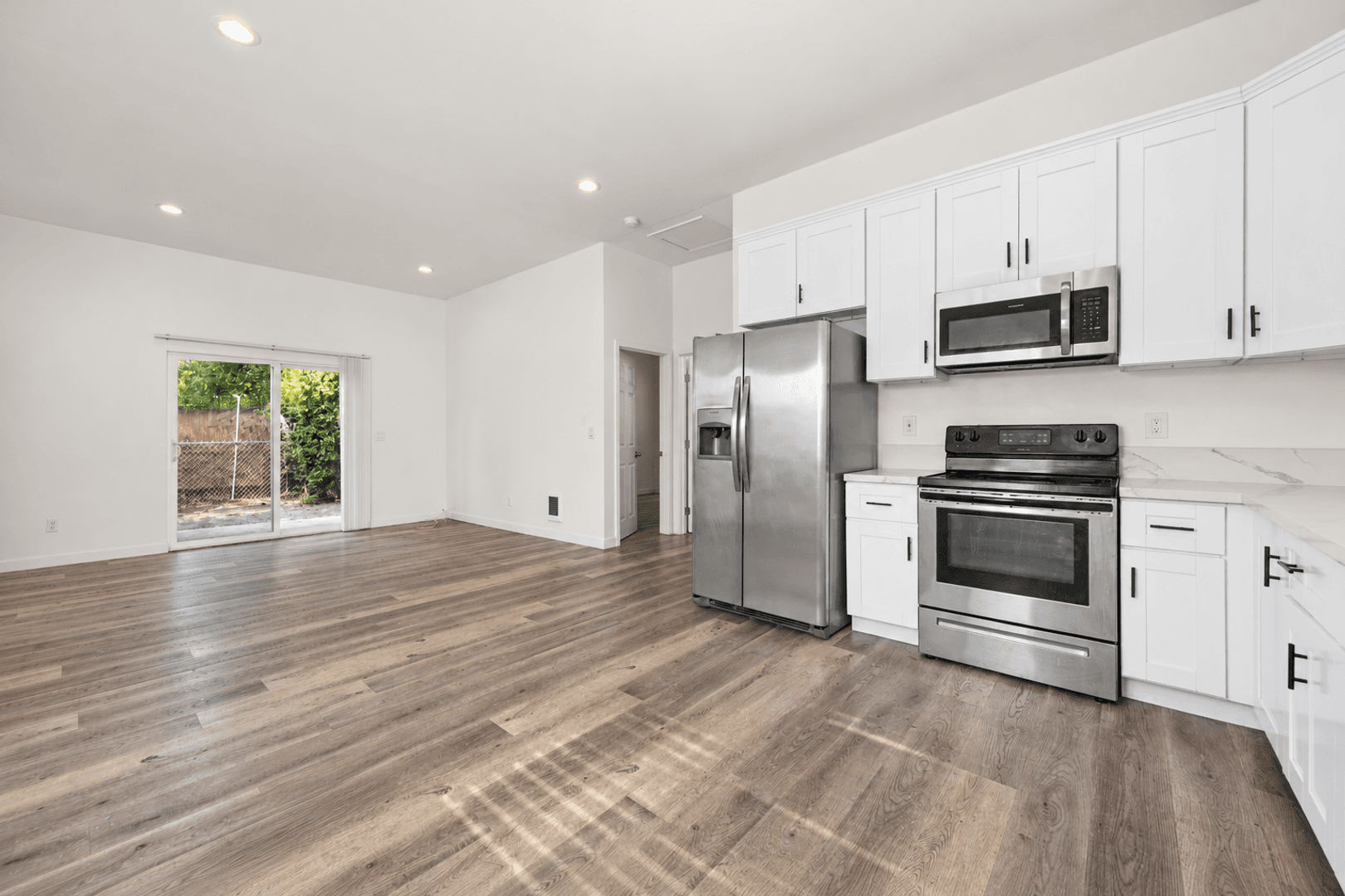 San Diego House: 6208 Pembroke Drive