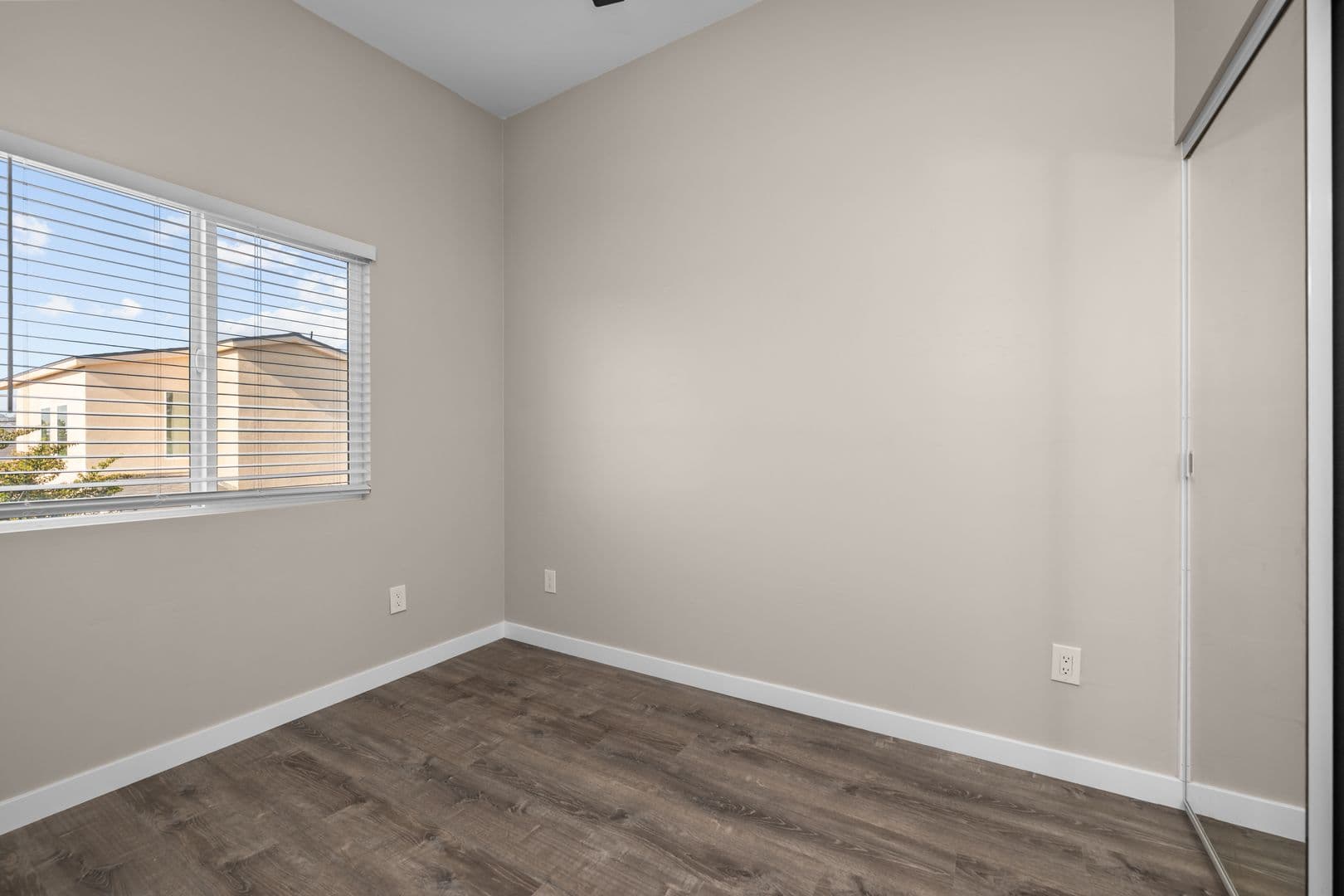 San Diego House: 6248 Rose Street