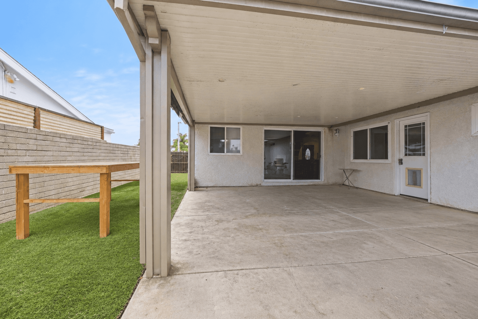 San Diego House: 5241 Remington Road