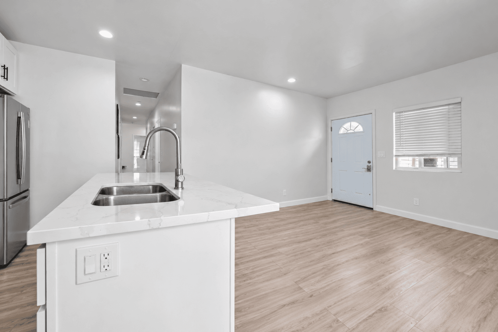 San Diego House: 5508 Dorothy Drive