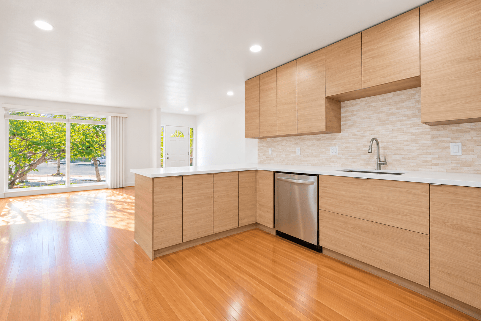San Diego House: 4955 63rd Street