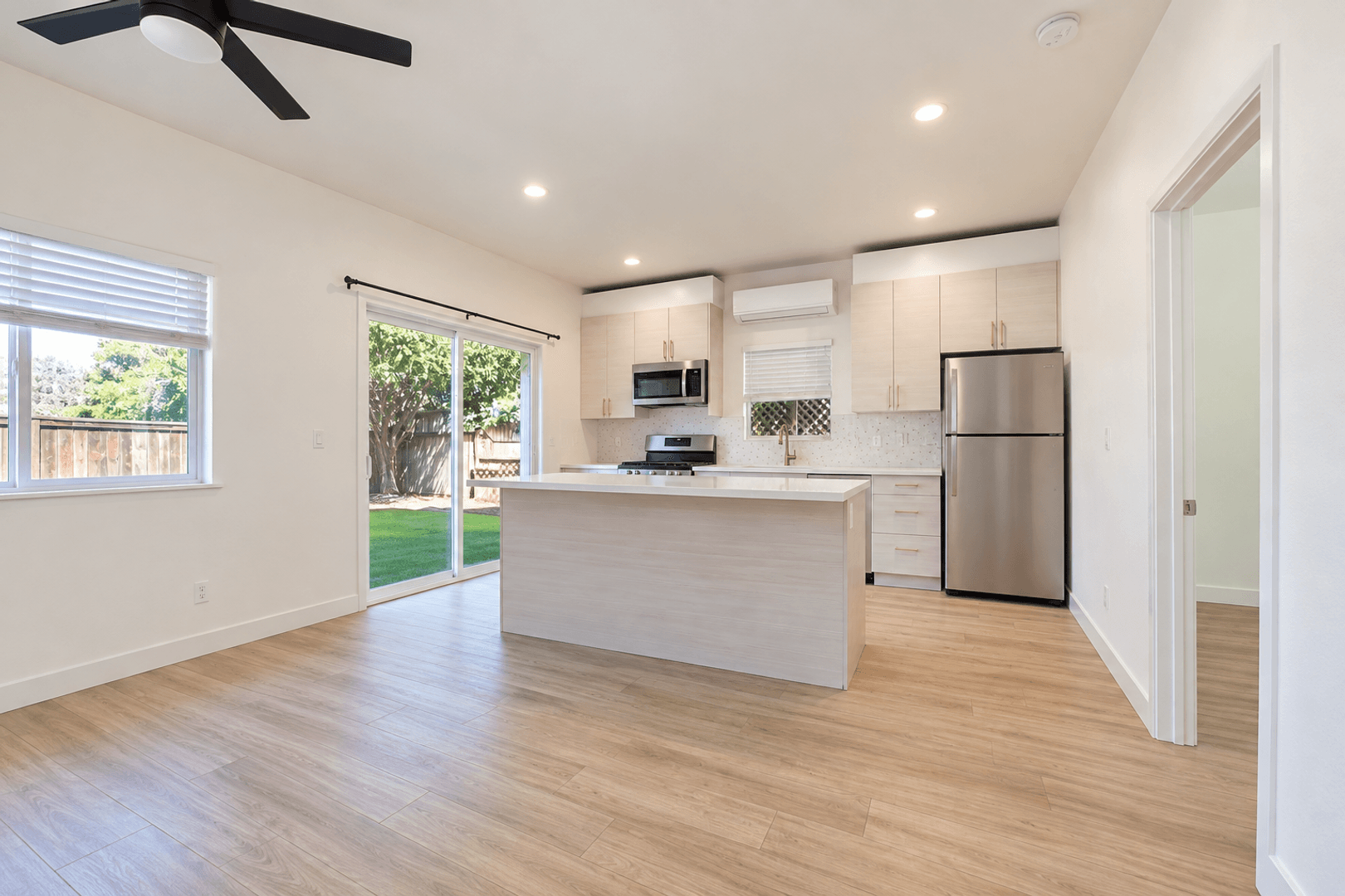 San Diego House: 4953 63rd Street