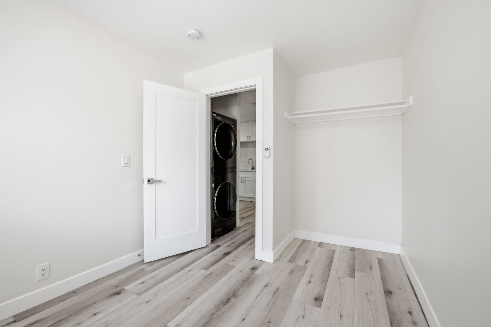 San Diego House: 4953 Baja Court