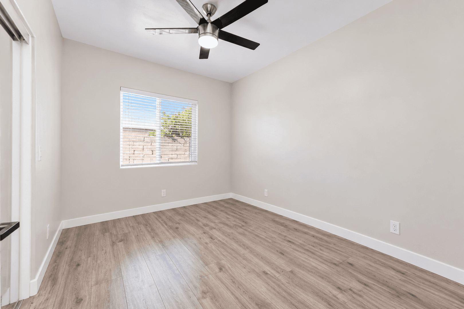 San Diego House: 5508 Dorothy Drive