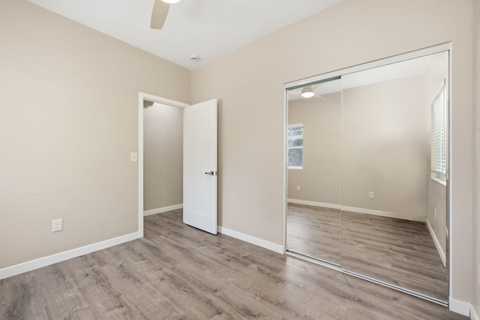 San Diego House: 4951 Baja Court