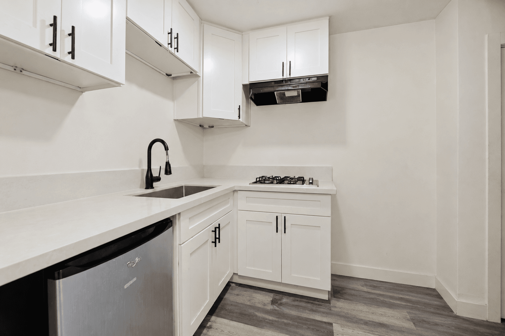 San Diego House: 5449-5451 Dorothy Drive