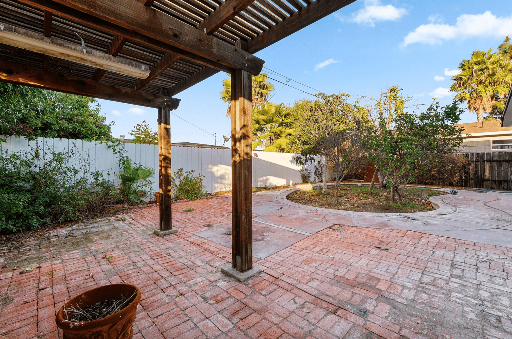San Diego House: 6232 Dorothy Drive