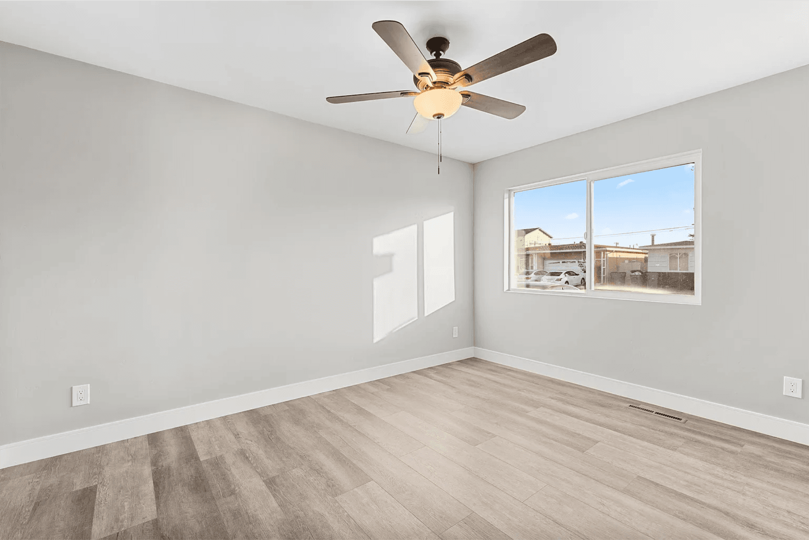 San Diego House: 6232 Dorothy Drive