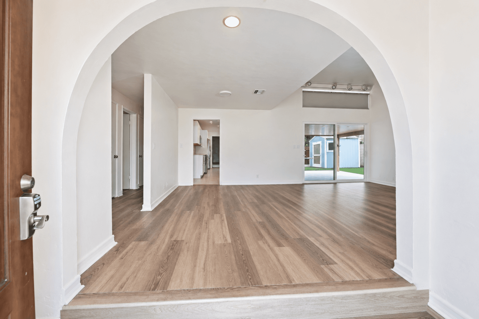 San Diego House: 5241 Remington Road