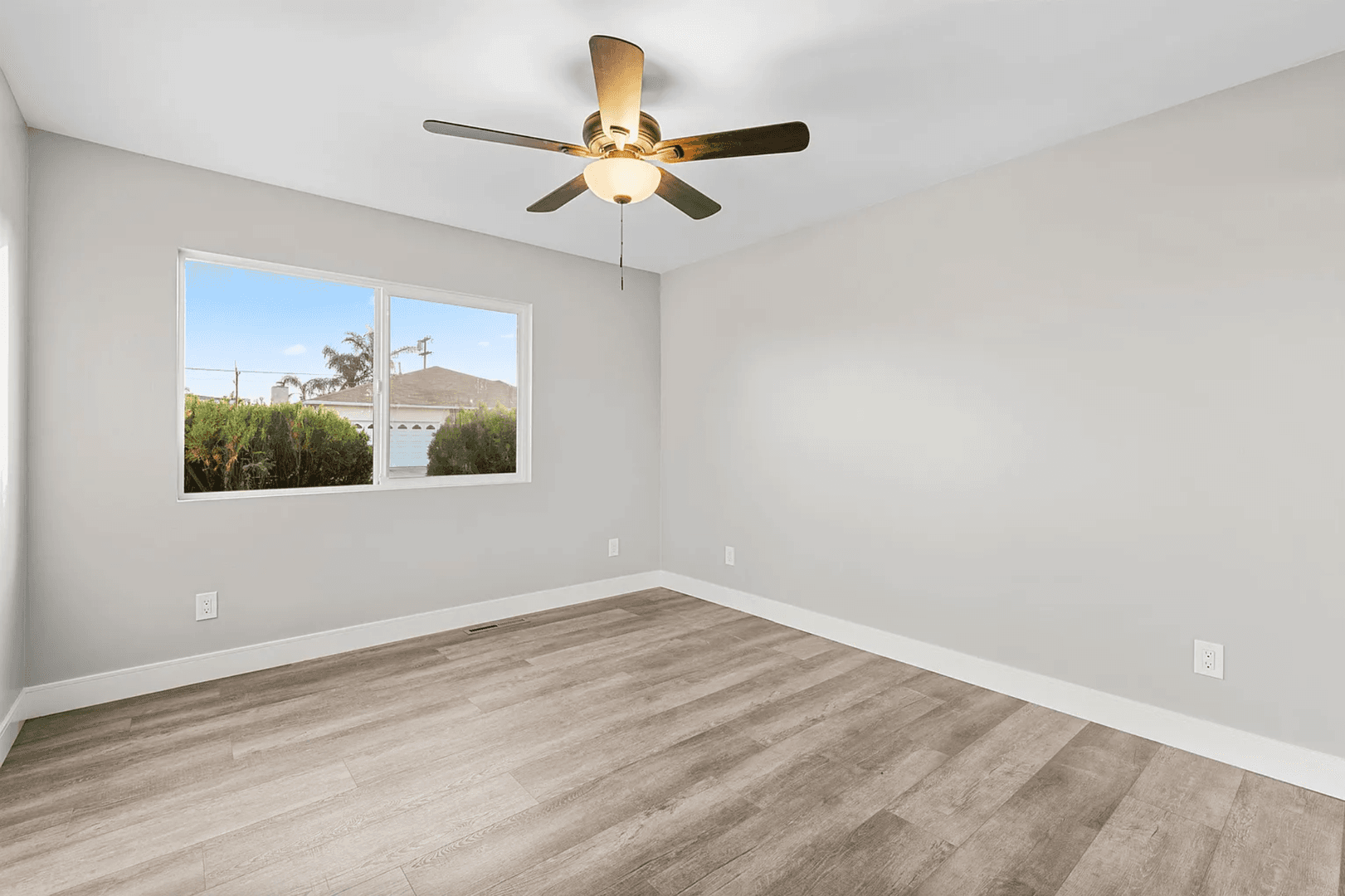 San Diego House: 6232 Dorothy Drive