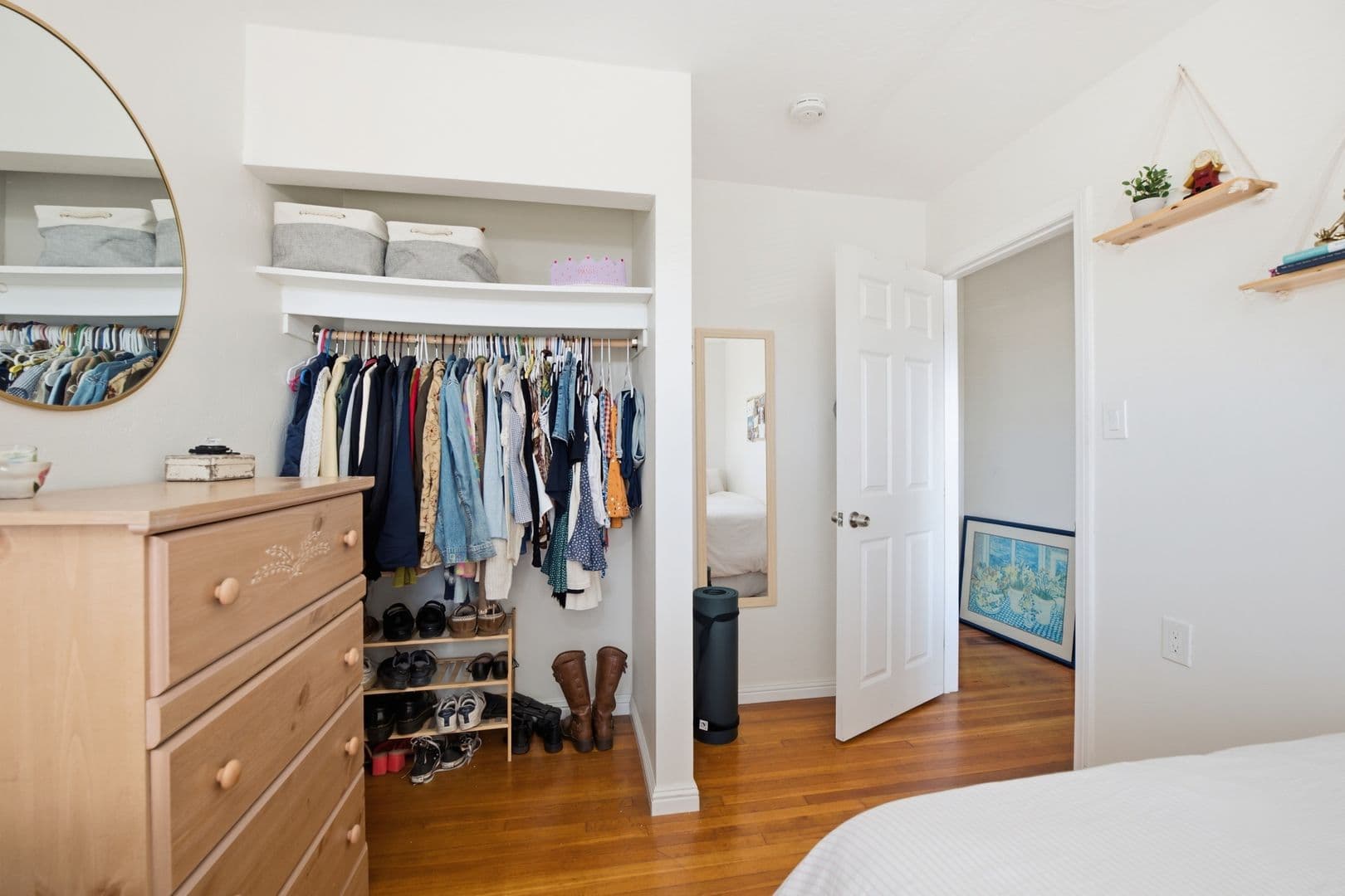 San Diego House: 6210 Pembroke Drive
