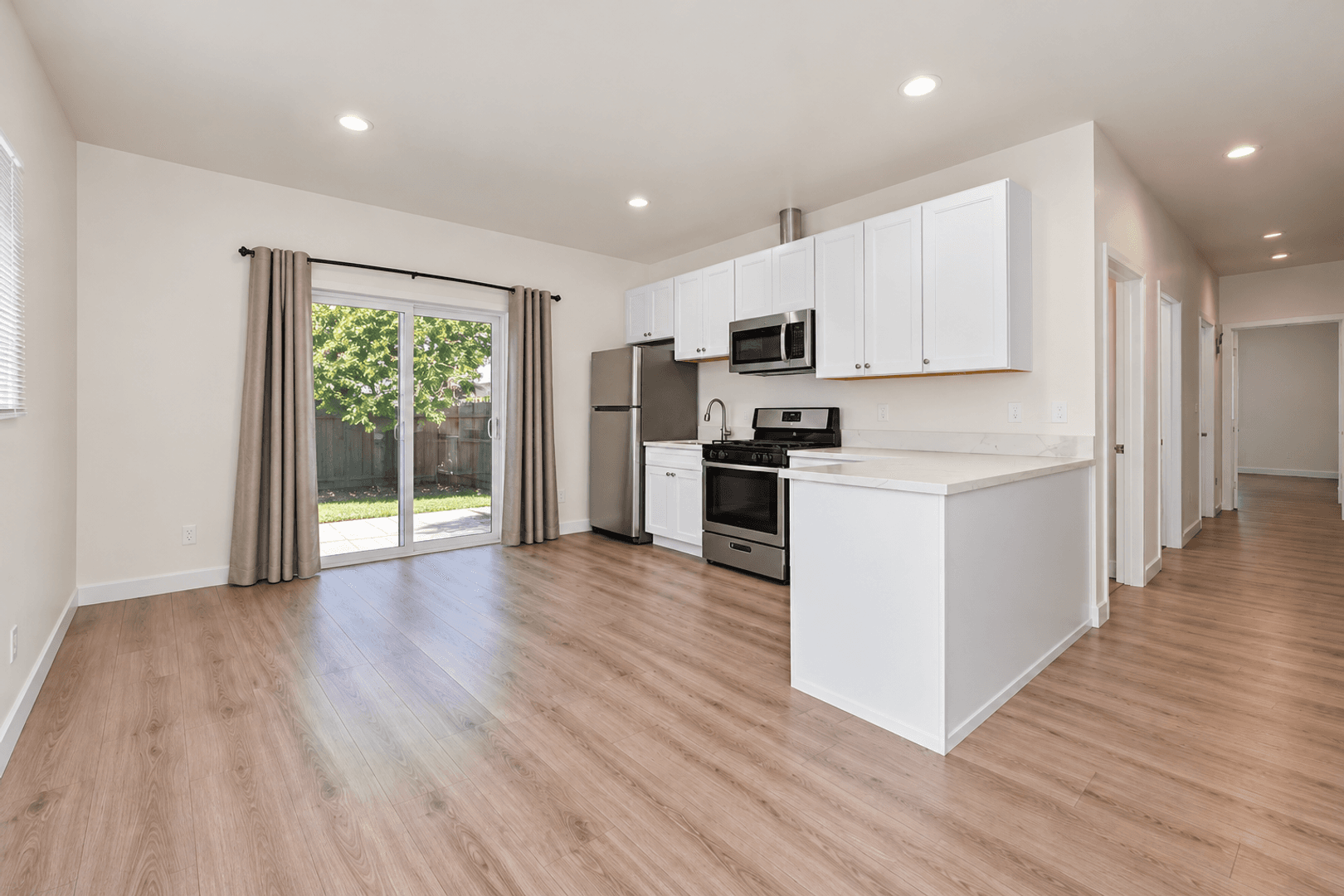 San Diego House: 5320 Redding Road
