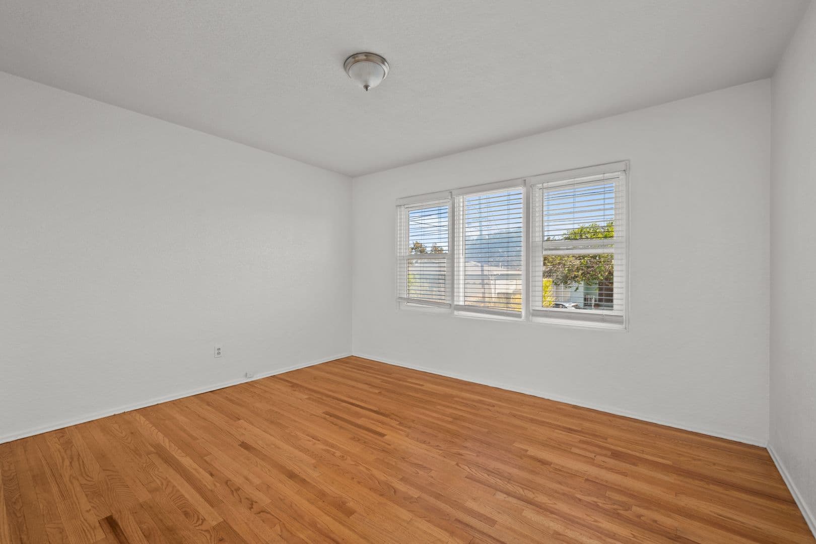 San Diego House: 6467 Cleo Street