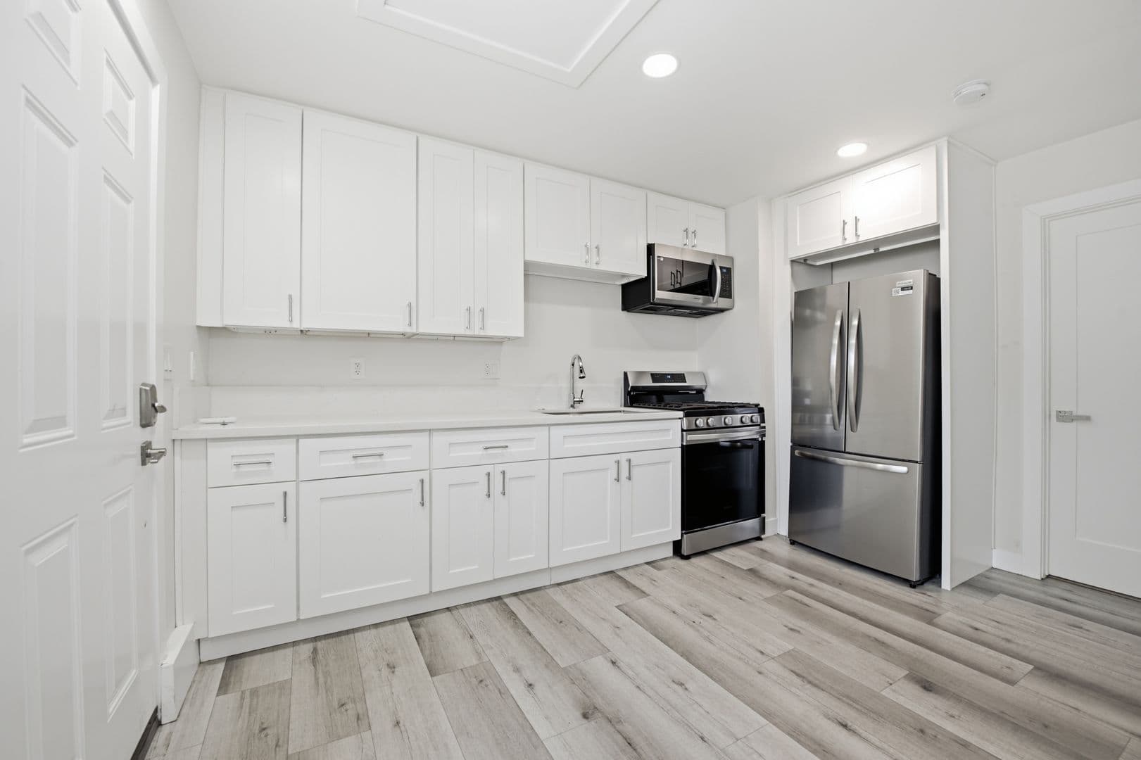 San Diego House: 4953 Baja Court