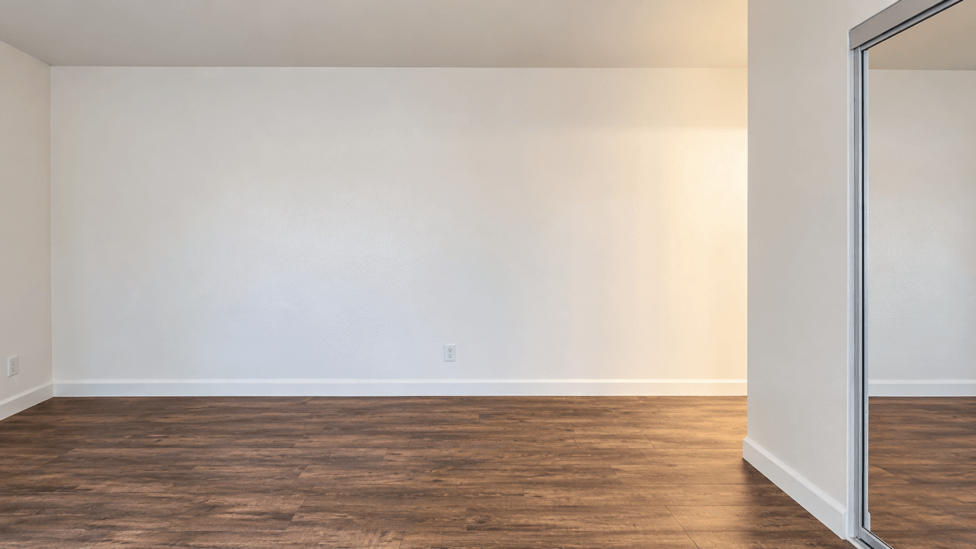 San Diego House: 5531 Mary Lane Drive