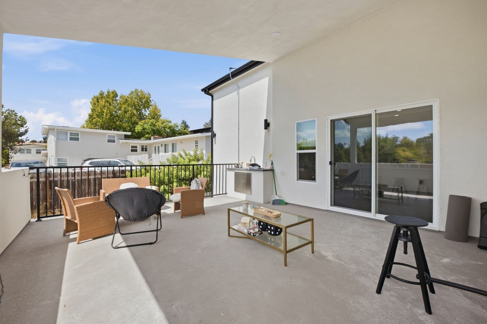 San Diego House: 4924-1 Tierra Baja Way