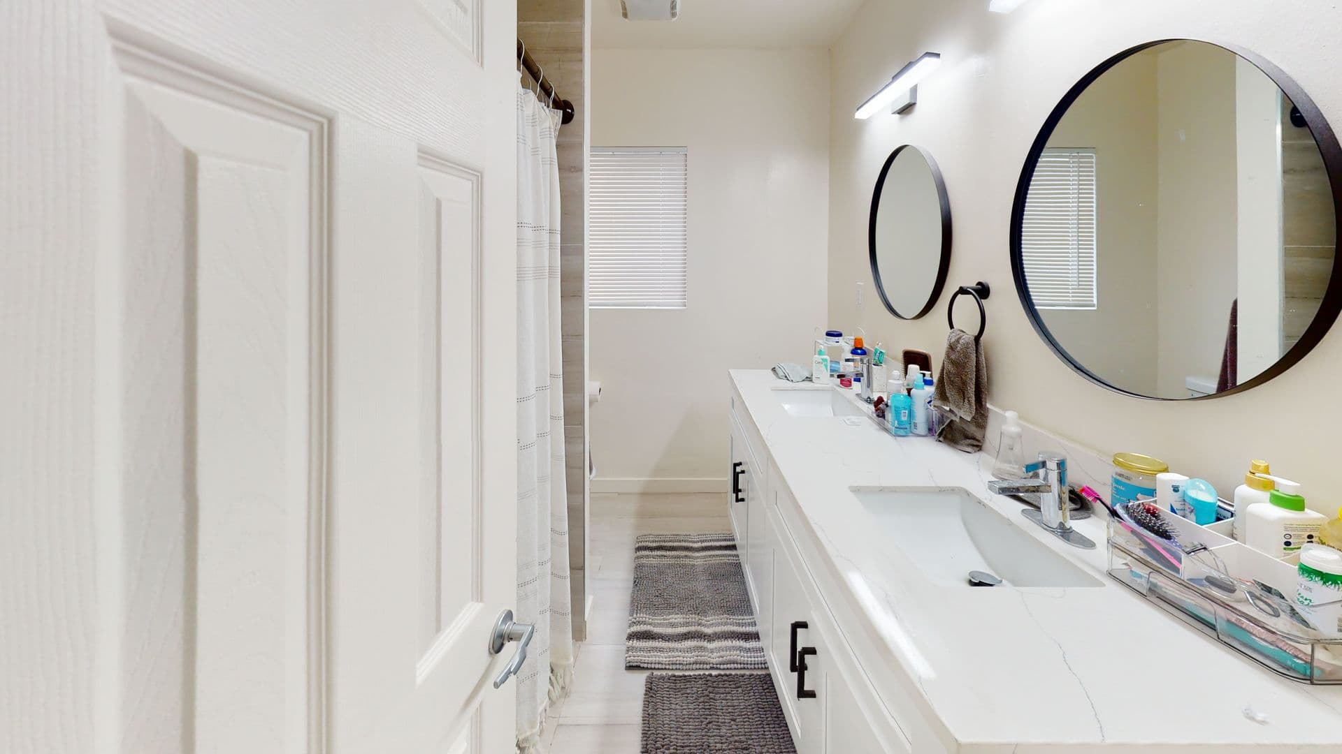 San Diego House: 6328 Mesita Drive