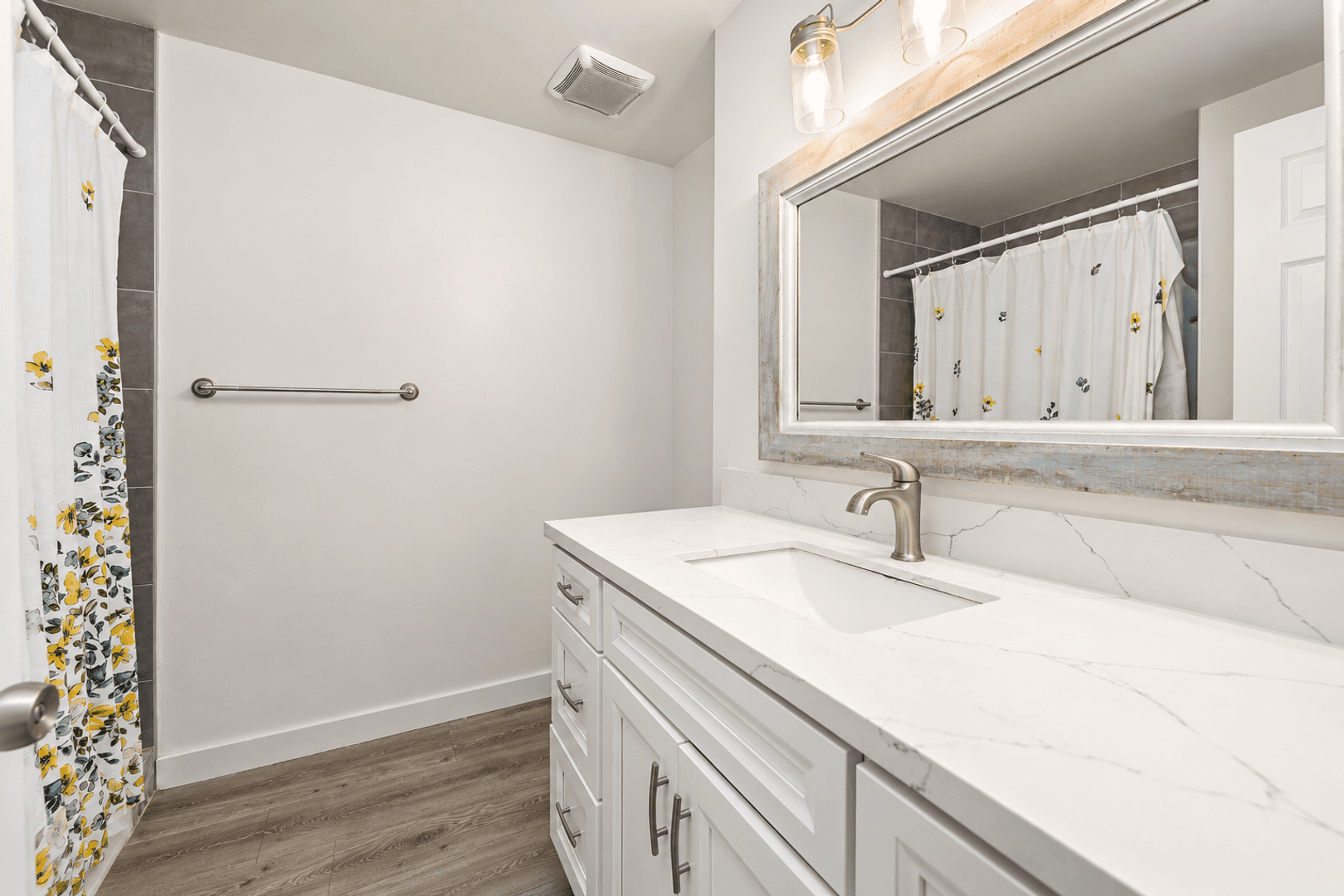 San Diego House: 5318 Redding Road