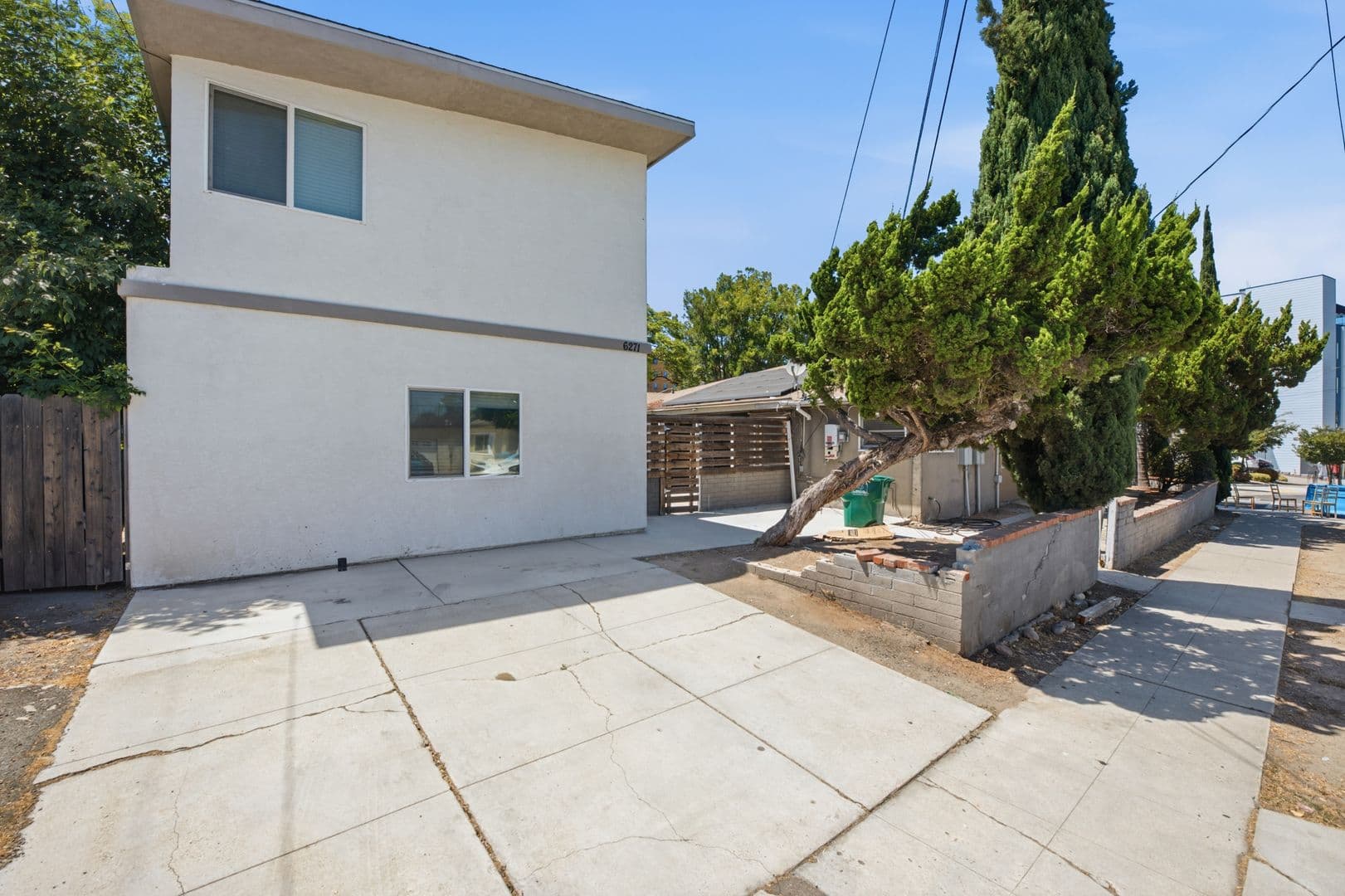 San Diego House: 6271 Mary Lane Drive