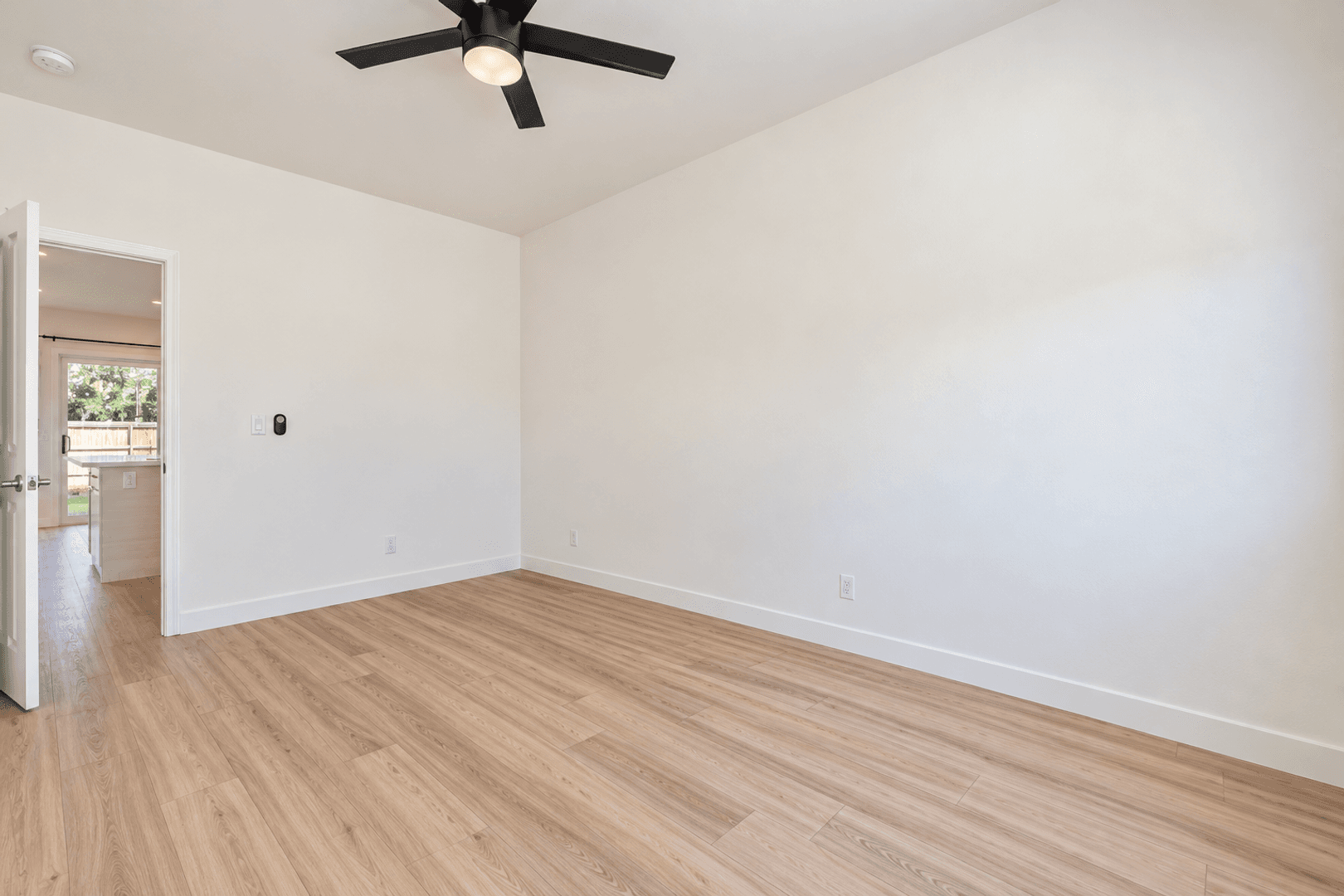 San Diego House: 4953 63rd Street
