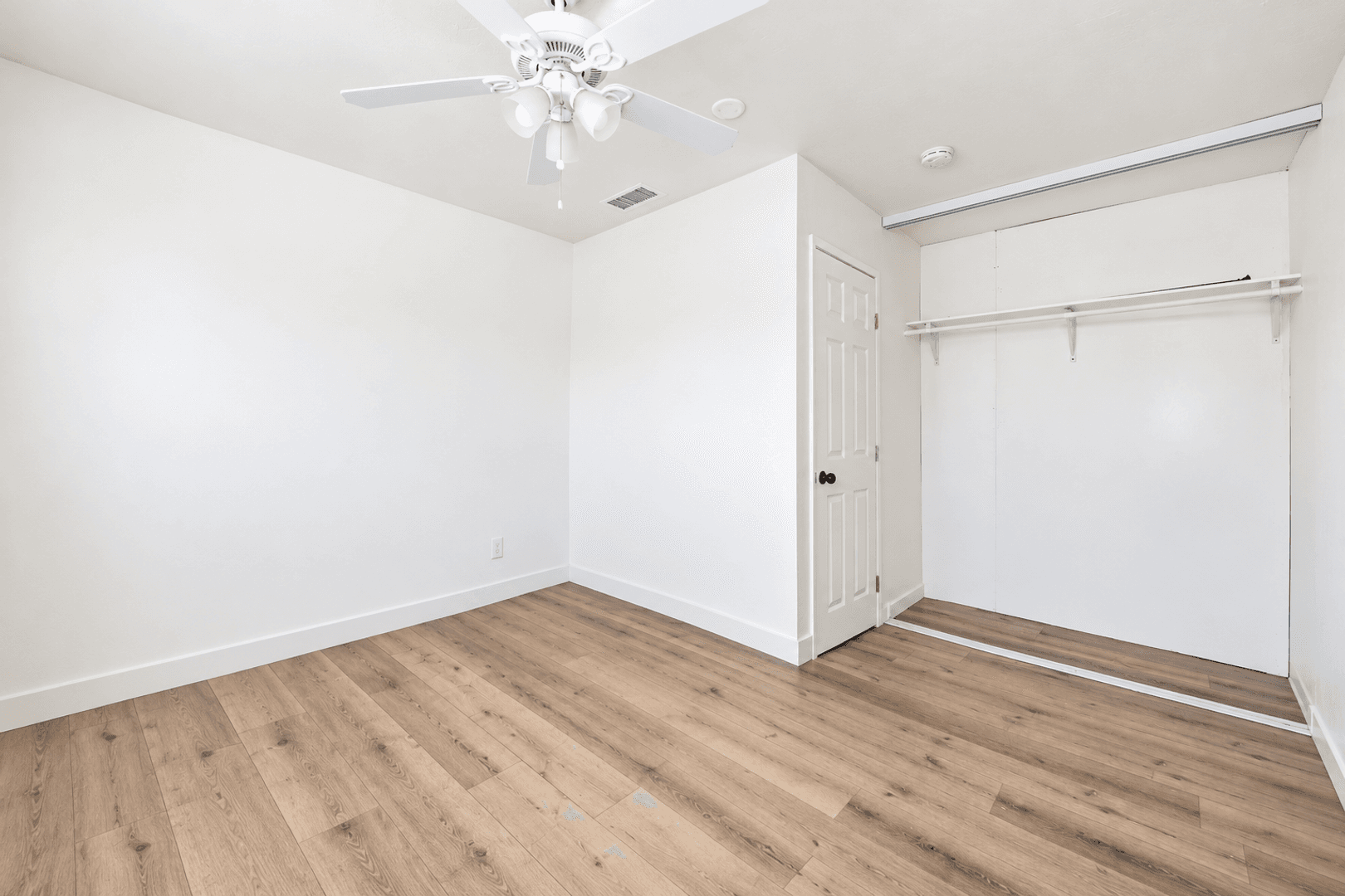 San Diego House: 6105 Dorothy Drive