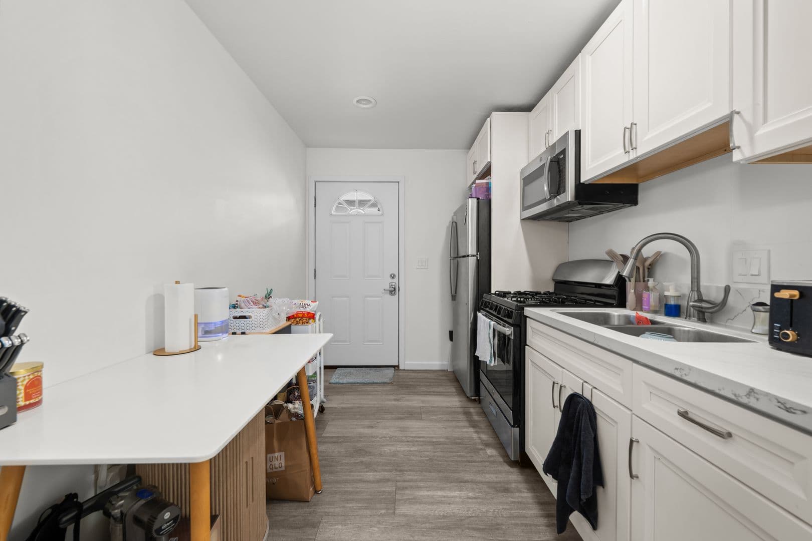 San Diego House: 5332-5334 Redding Road